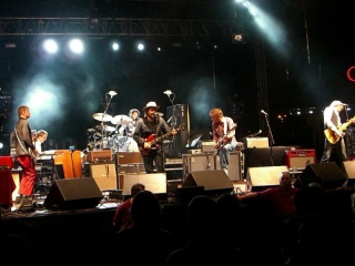 wilco06.jpg